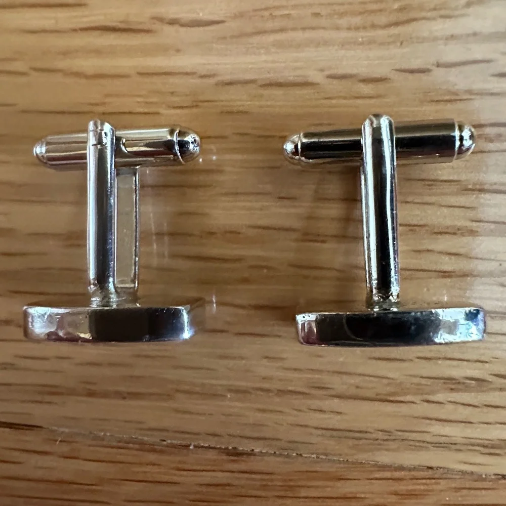 Banana Republic Cuff Links Oblong Silver Tone Cufff Links